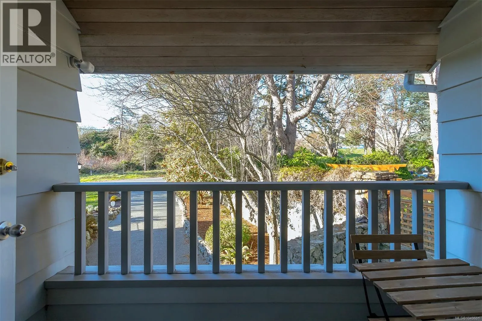 987 Beach Dr