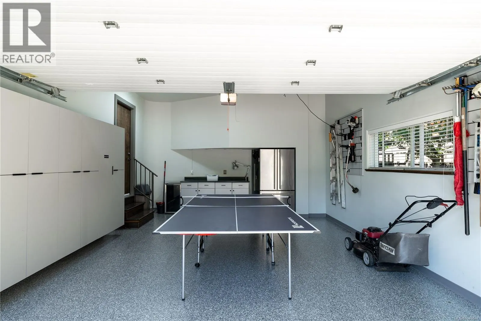 916 Grilse Lane