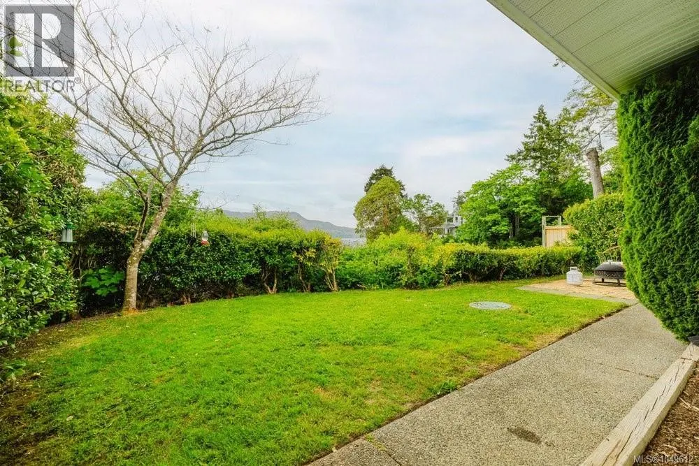 7014 Brentwood Dr