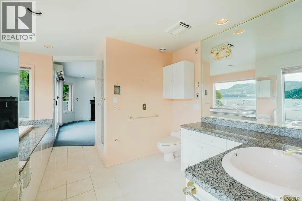 7014 Brentwood Dr