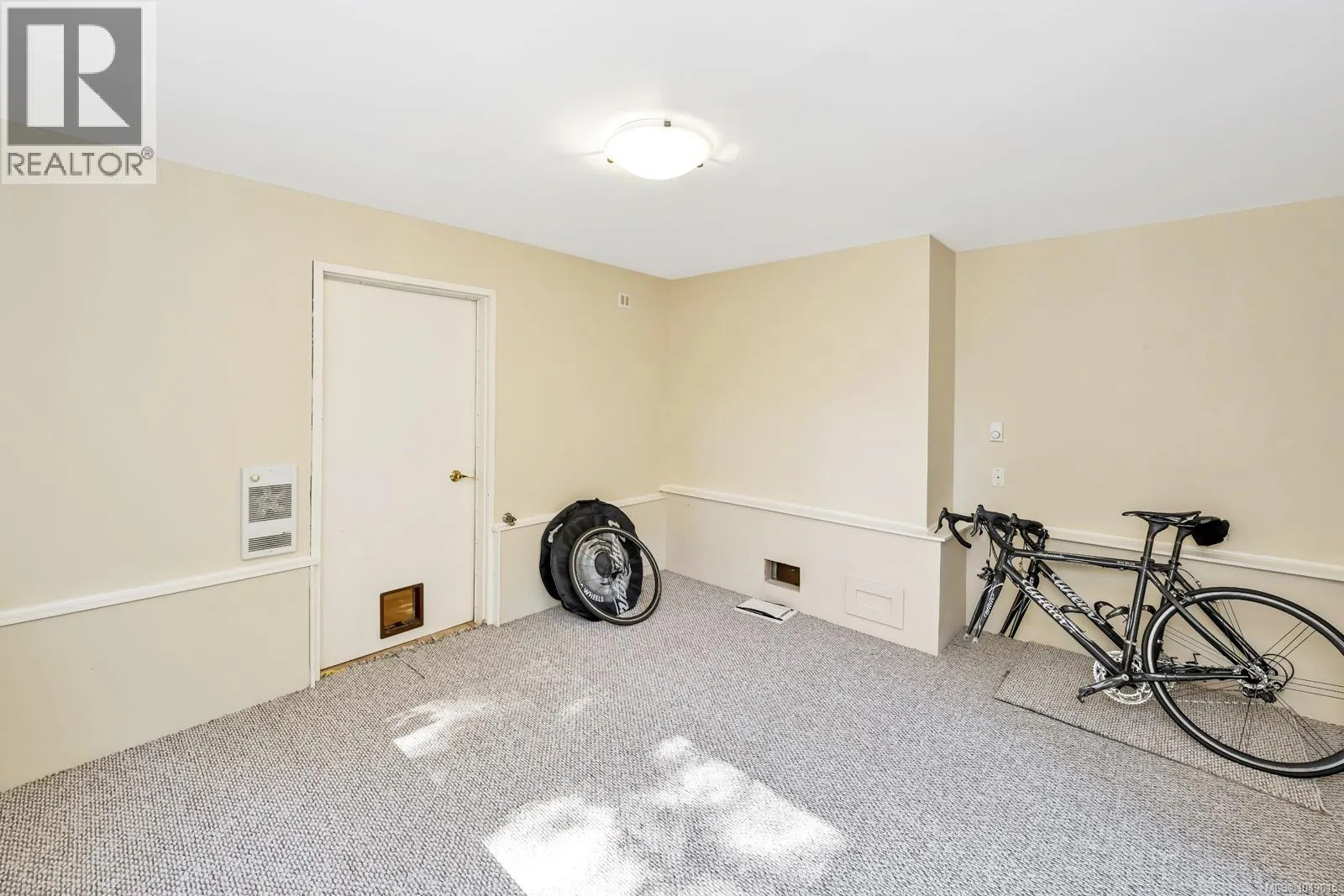 836 Walfred Rd