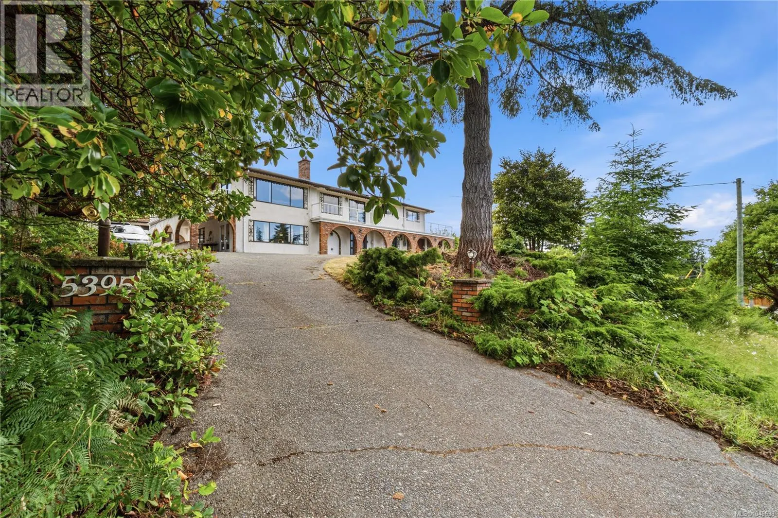 5395 Lost Lake Rd