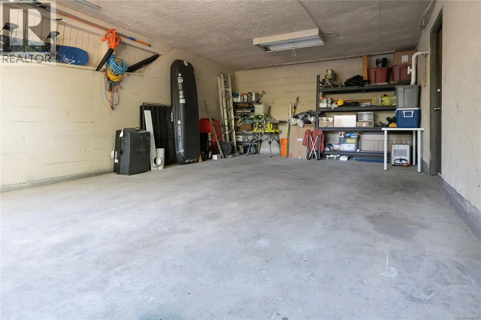 923 Walfred Rd