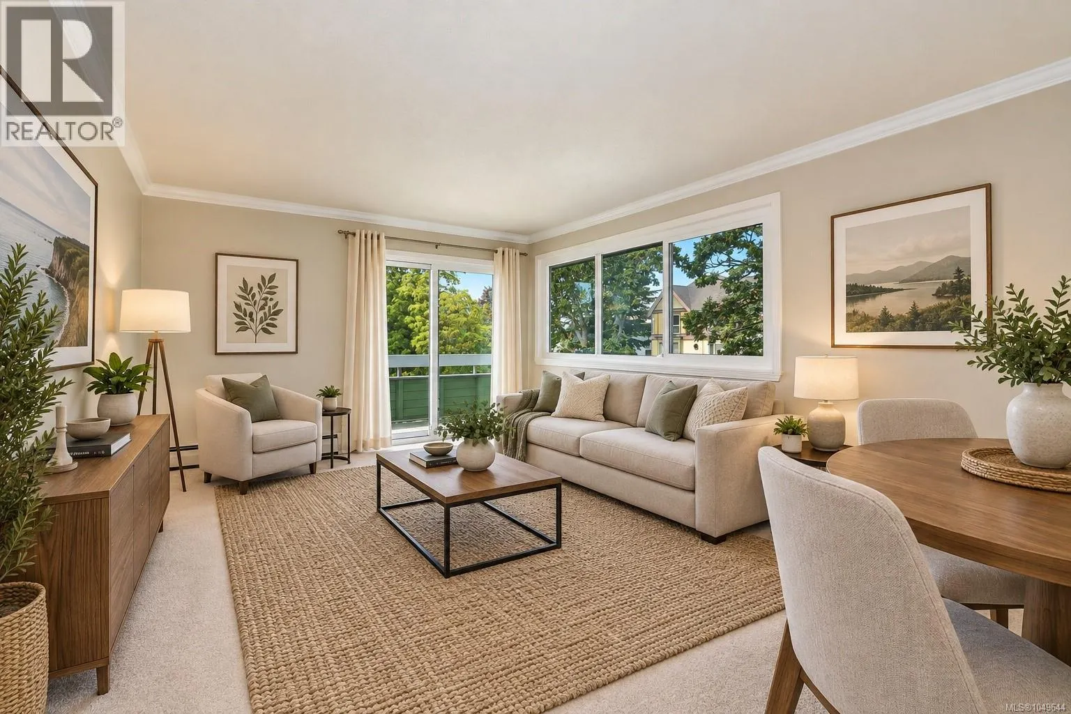 301 2095 Oak Bay Ave