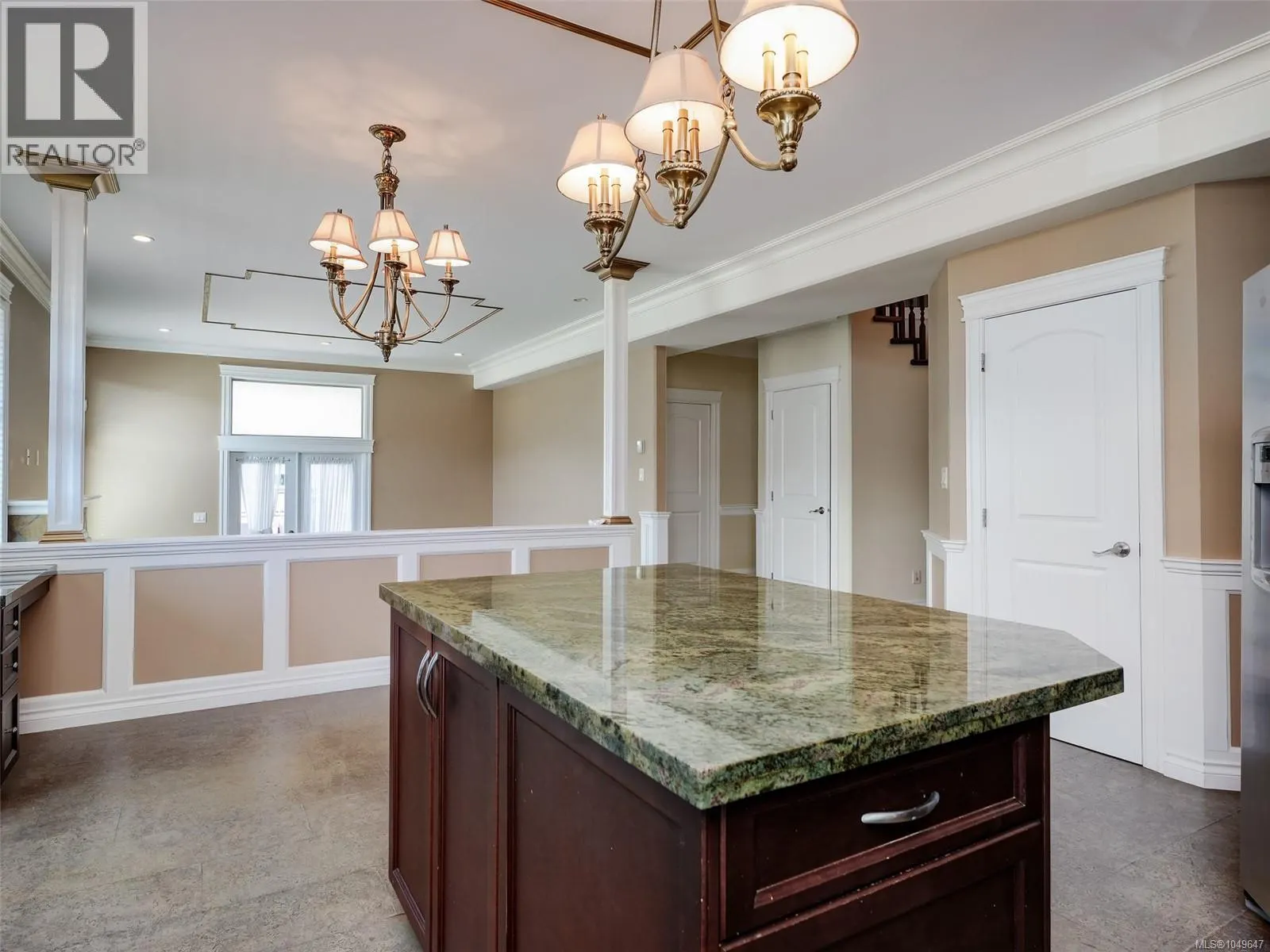 424 Nursery Hill Dr