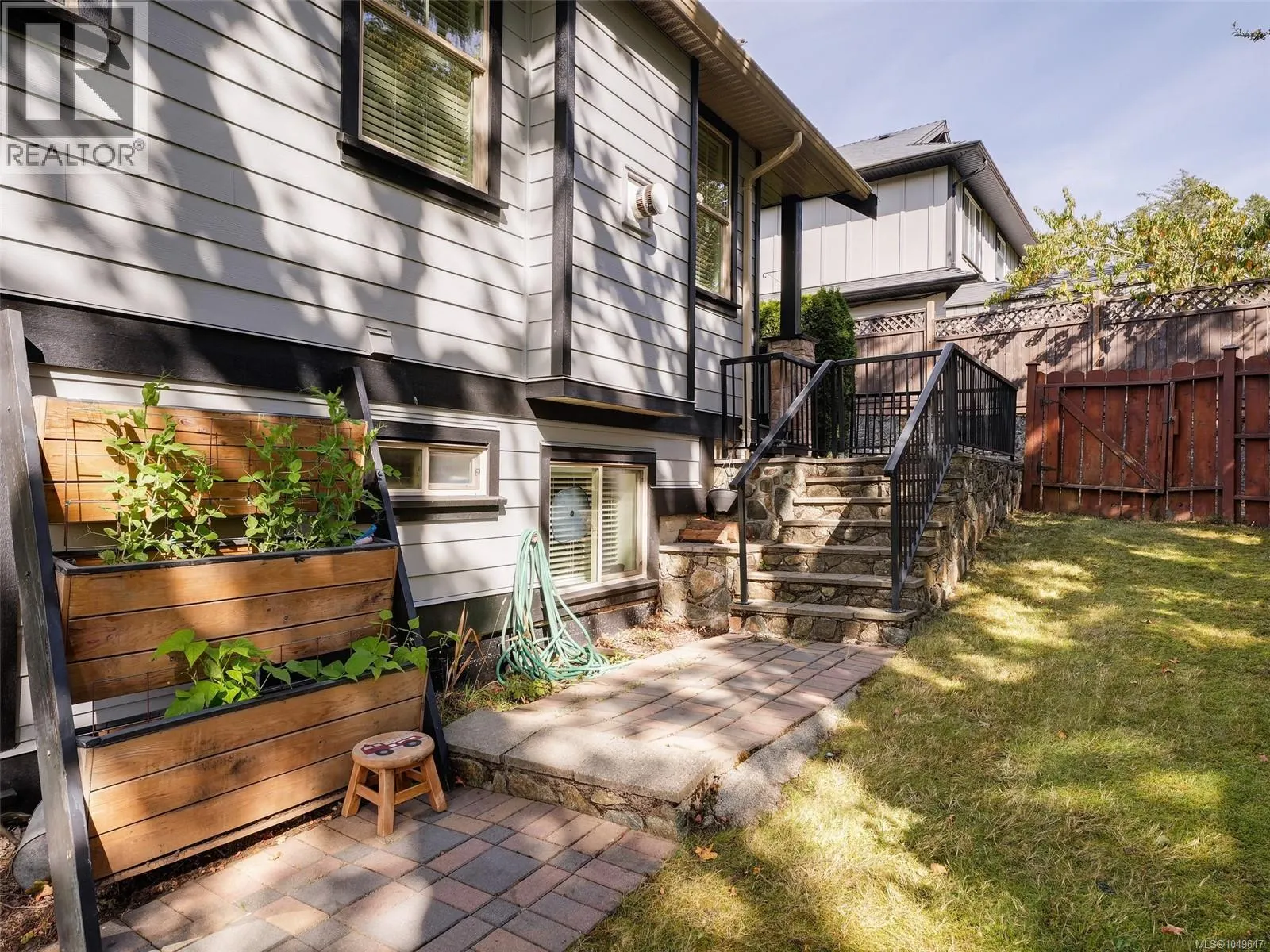 424 Nursery Hill Dr
