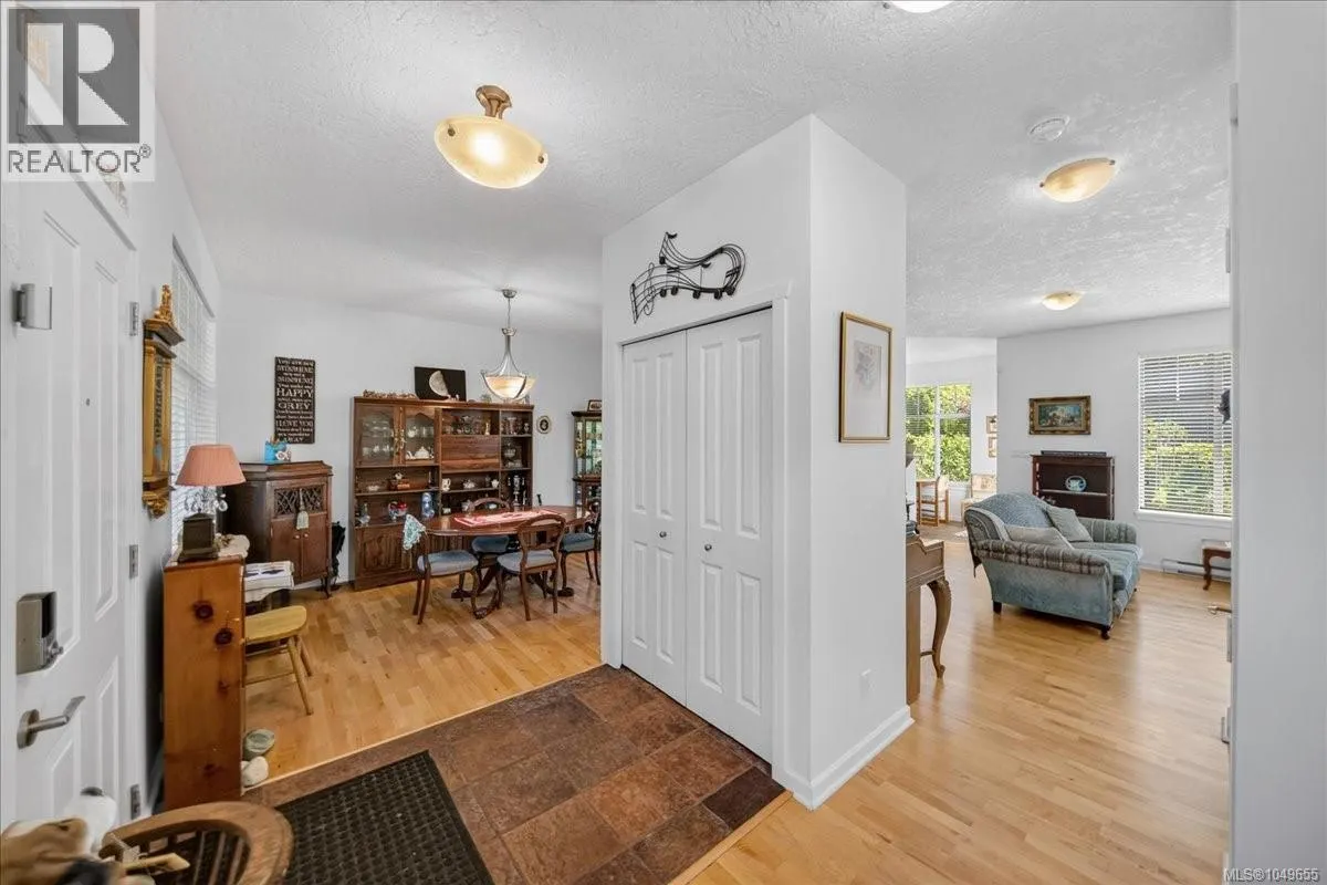 6524 Stonewood Dr