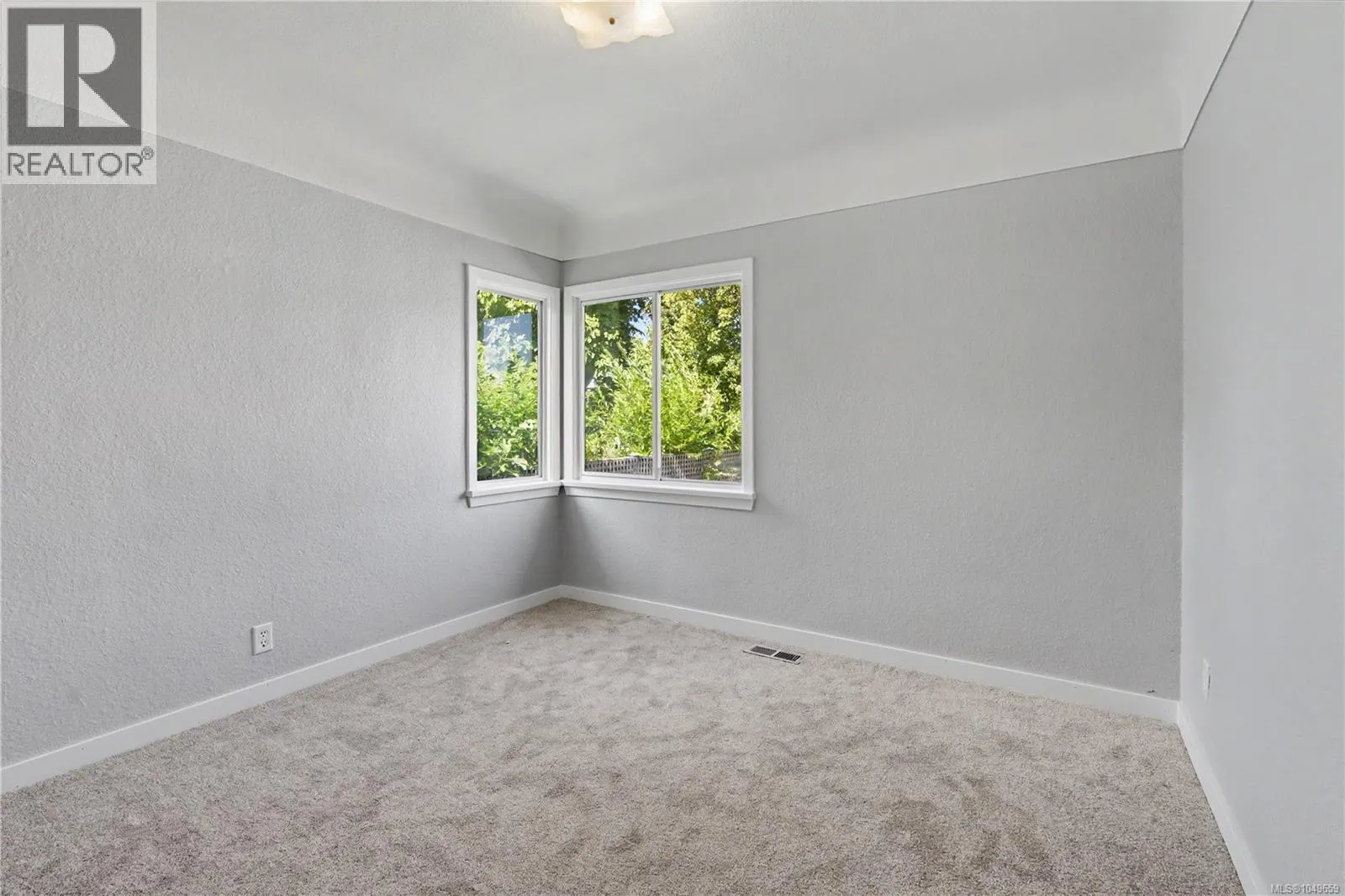 244 Regina Ave
