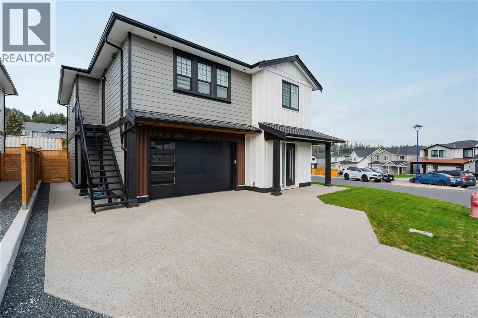 2346 Swallow Pl