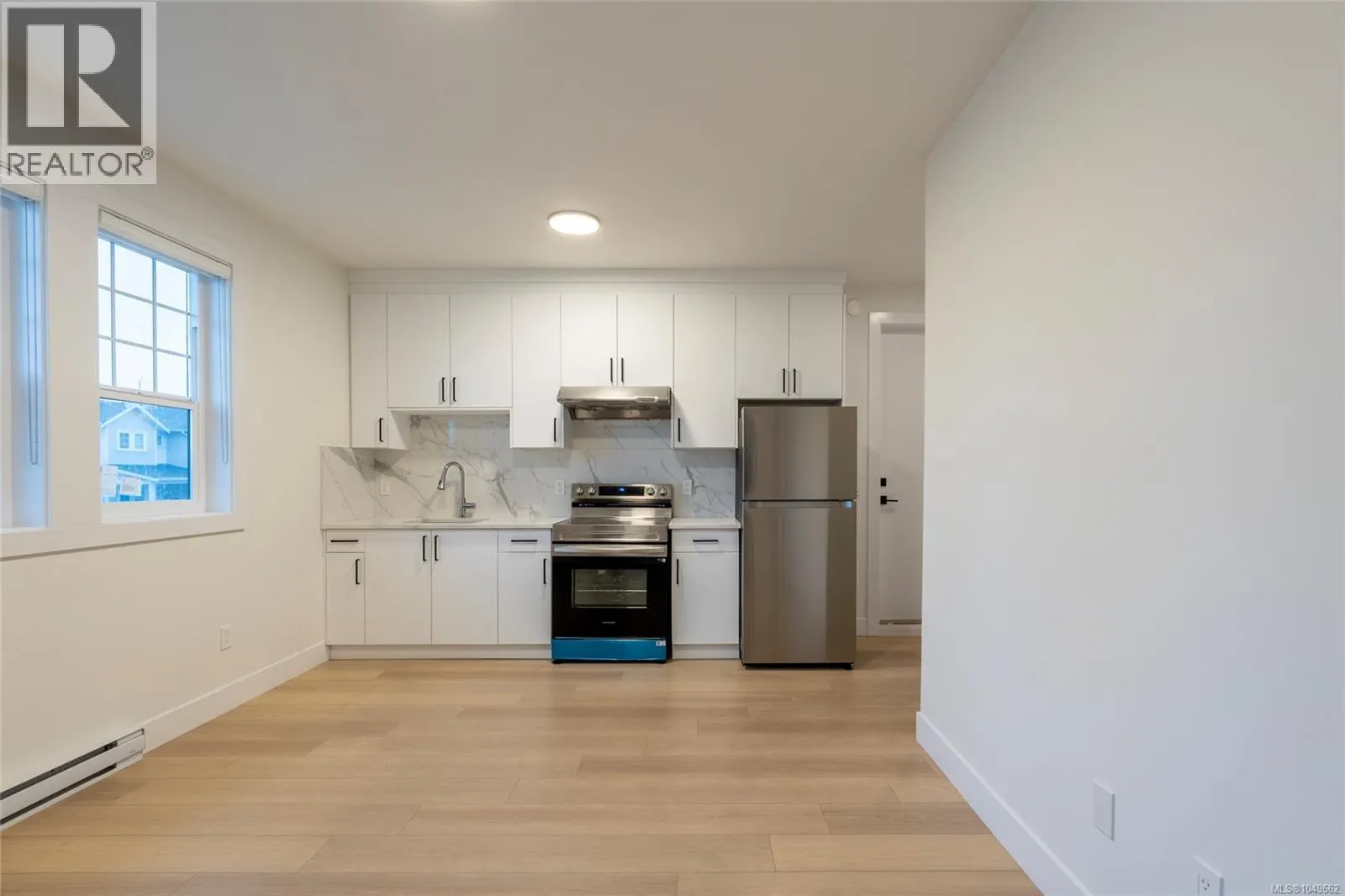 2346 Swallow Pl