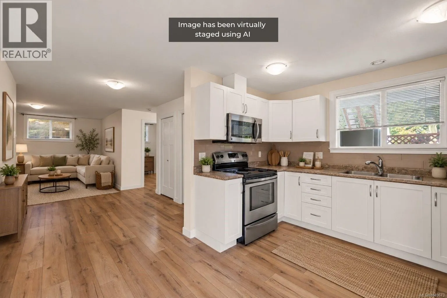 5702 Amsterdam Cres