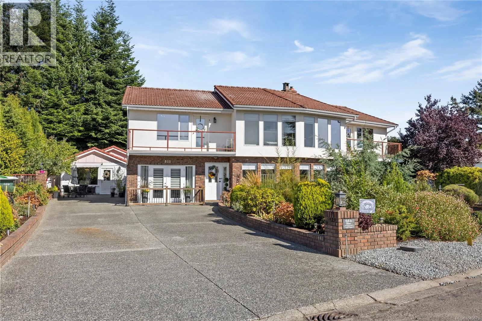 511 Panorama Pl