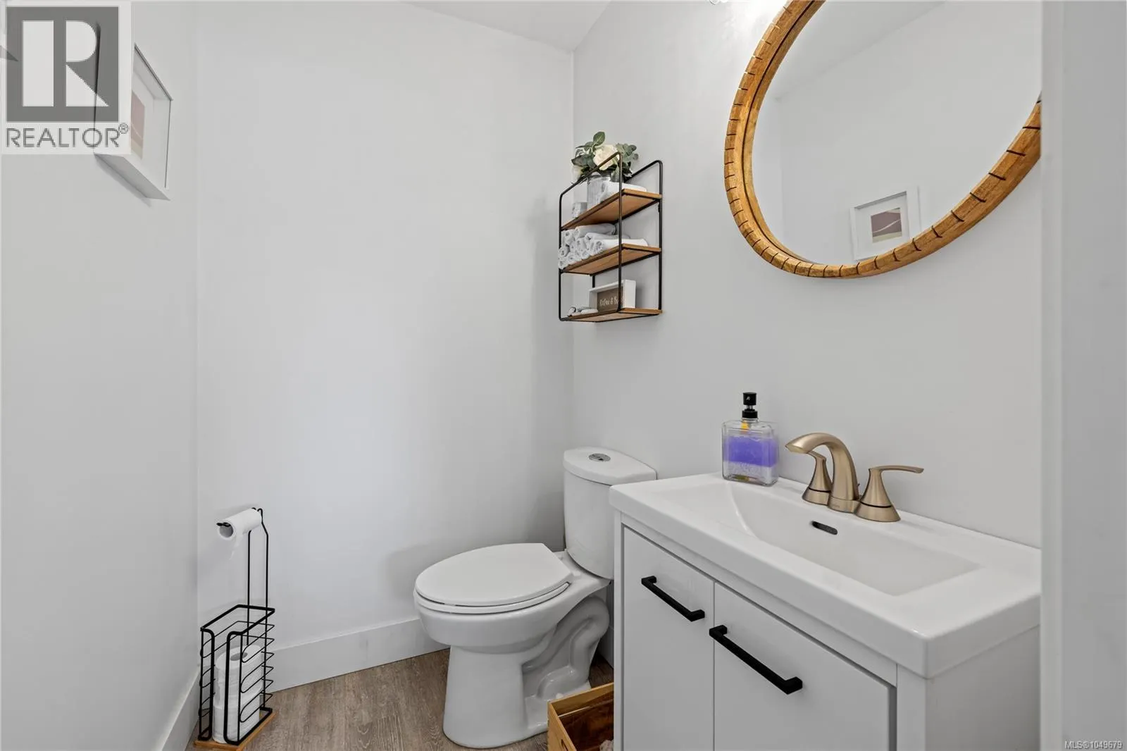 511 Panorama Pl