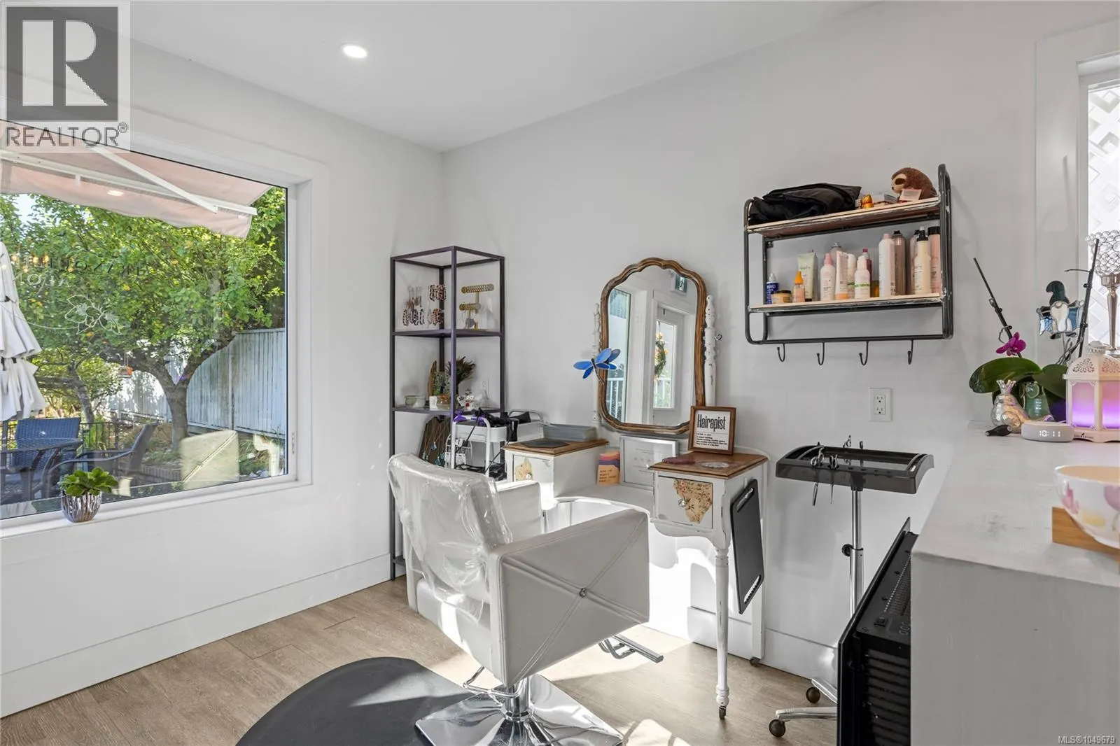 511 Panorama Pl