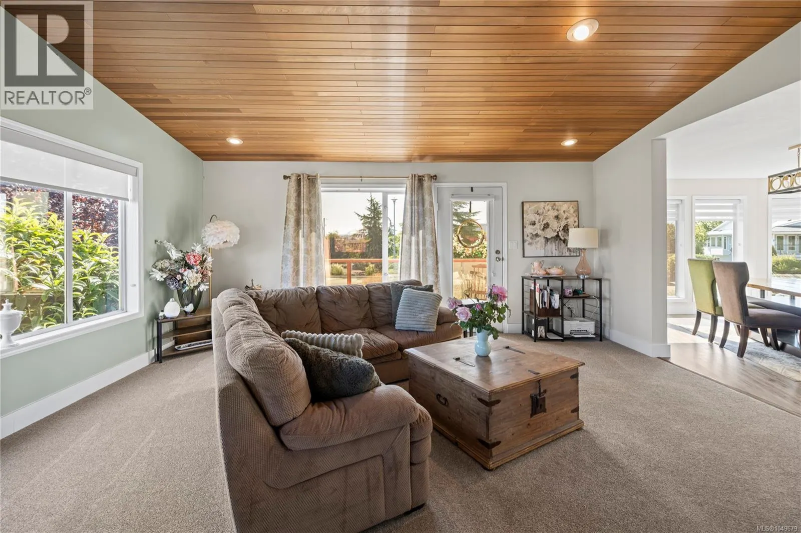511 Panorama Pl