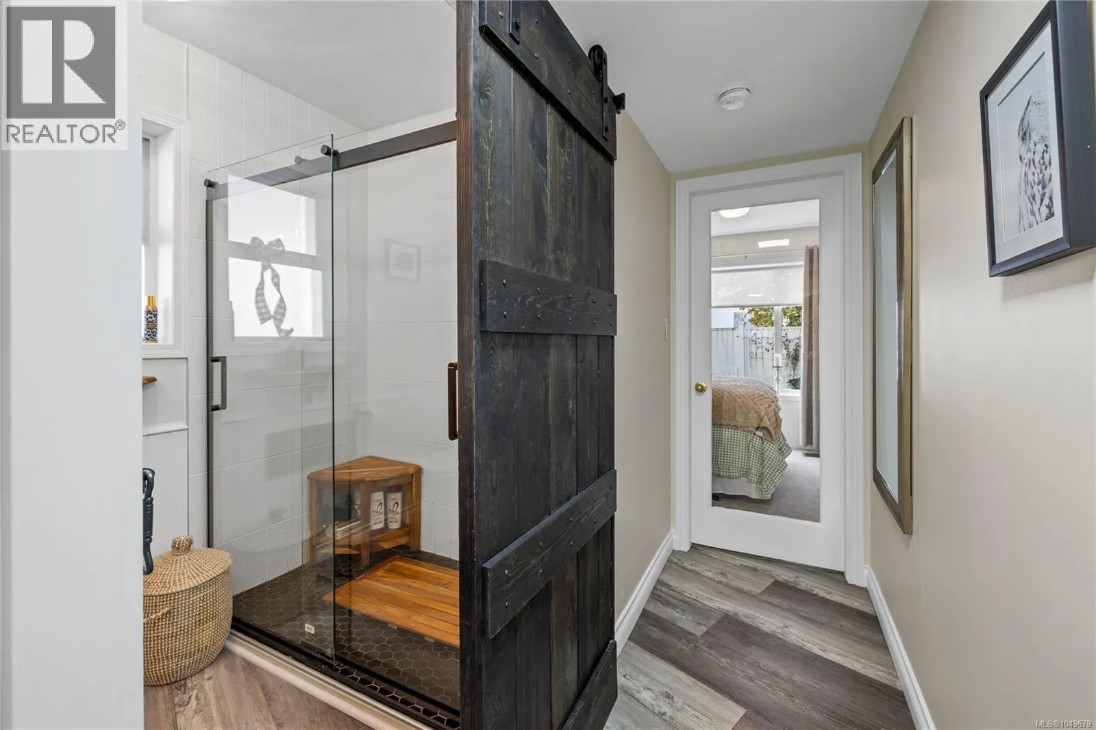 511 Panorama Pl