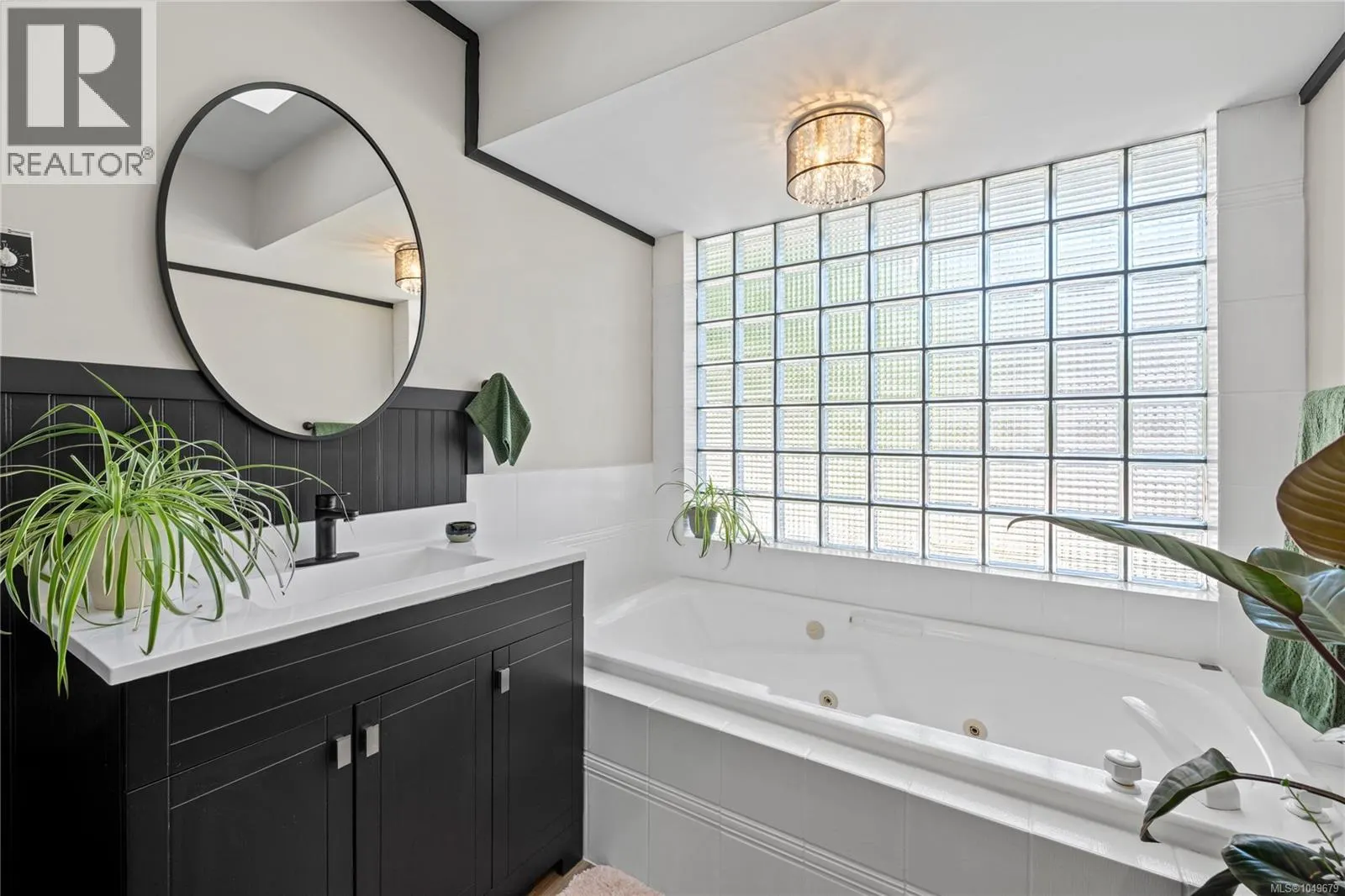511 Panorama Pl