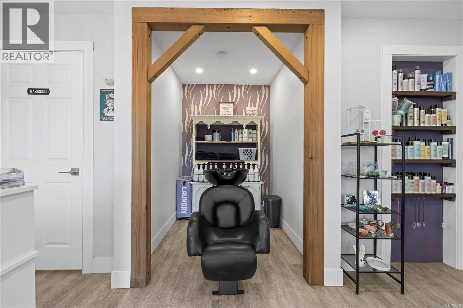 511 Panorama Pl
