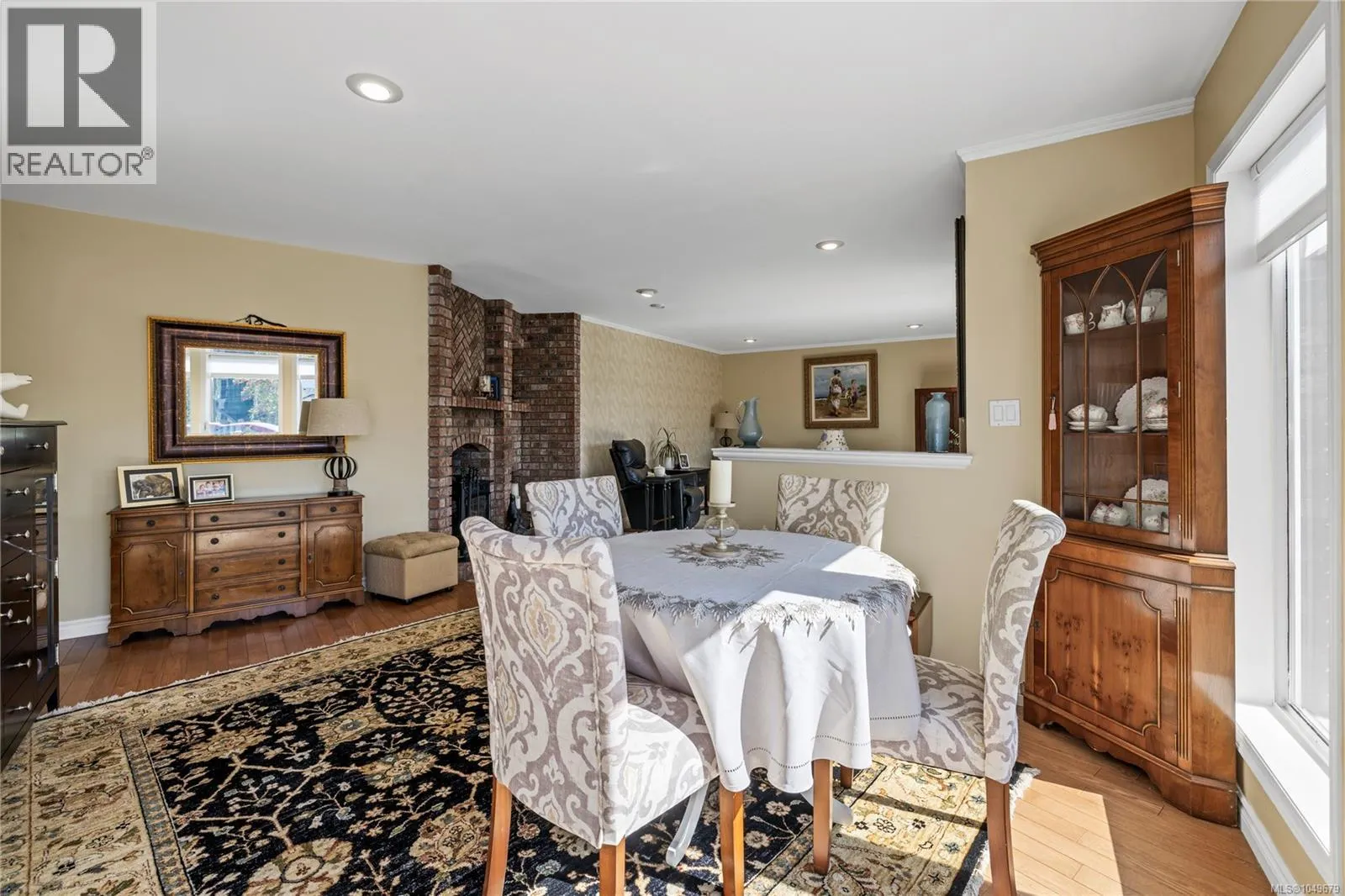 511 Panorama Pl