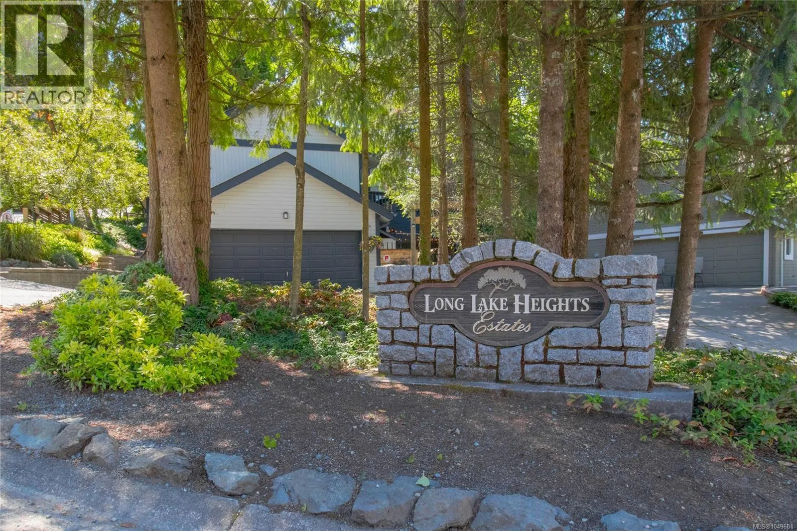 471 Heron Pl