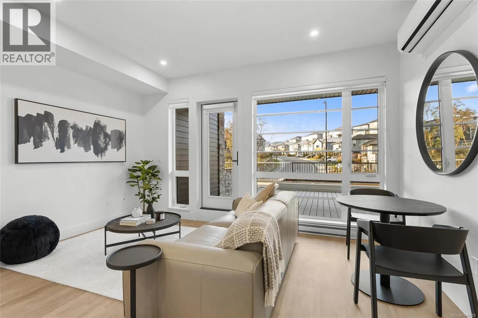 104 2341 Bear Mountain Pkwy