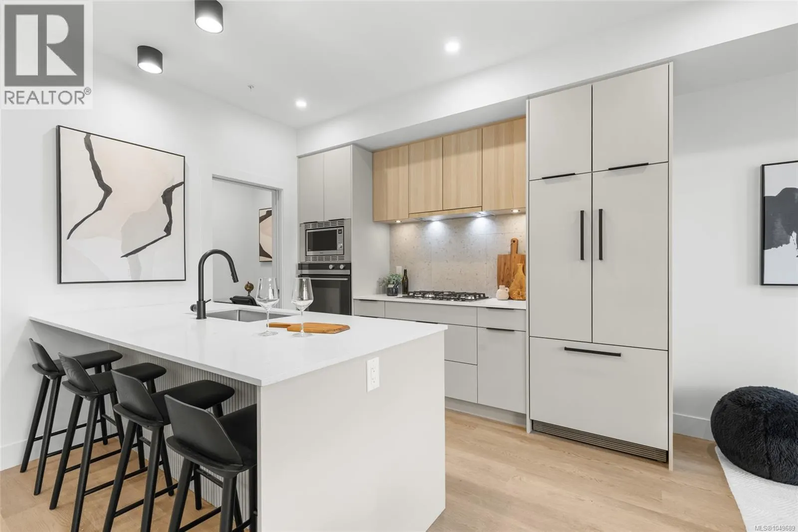 104 2341 Bear Mountain Pkwy