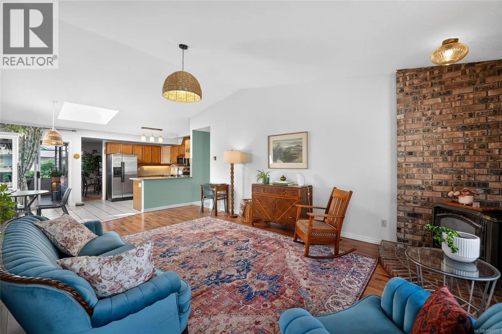 3560 Falcon Dr