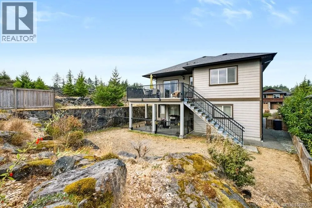 3439 Mary Anne Cres