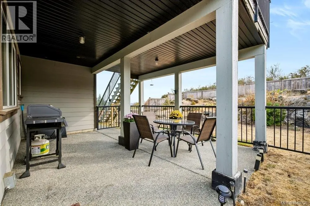 3439 Mary Anne Cres