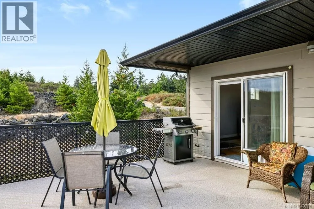 3439 Mary Anne Cres