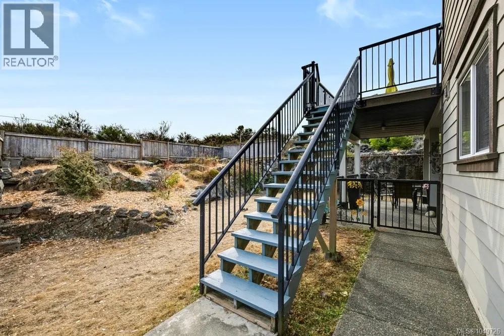 3439 Mary Anne Cres