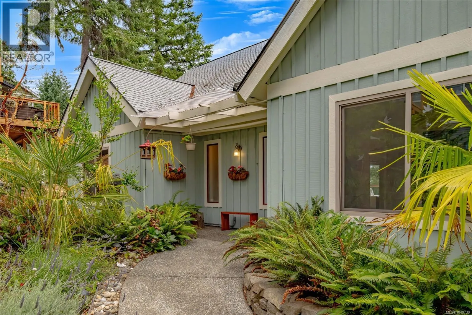 881 Grouse Pl
