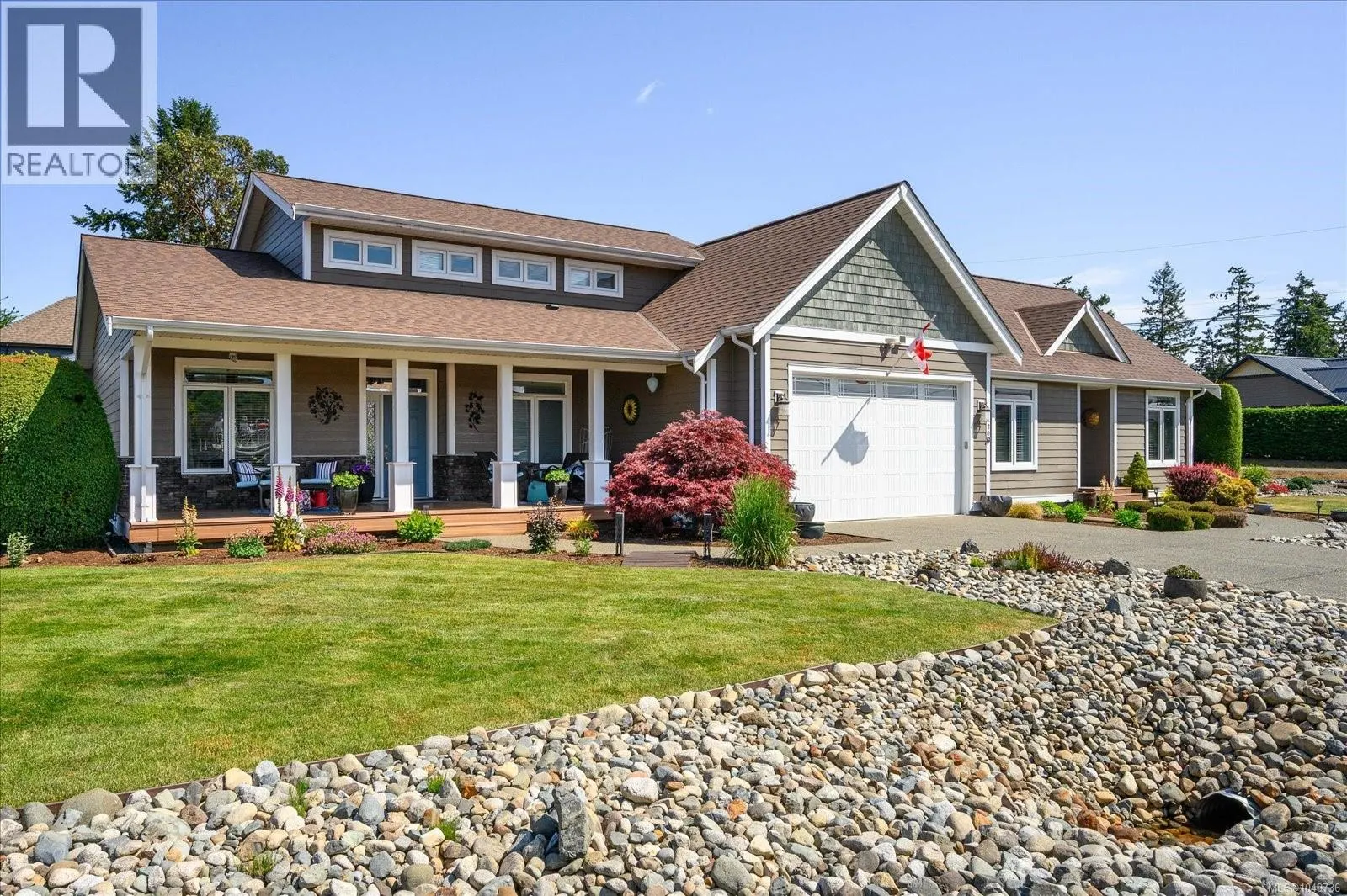 1430 Stone Lake Dr
