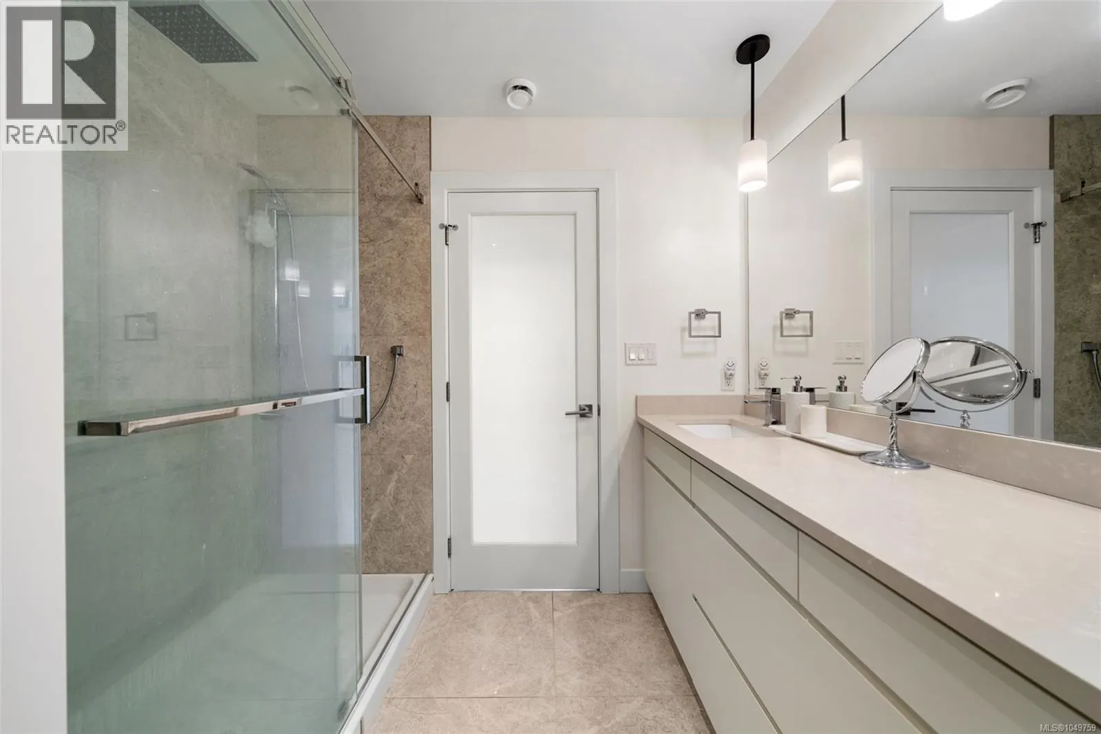 2836 Turnstyle Cres