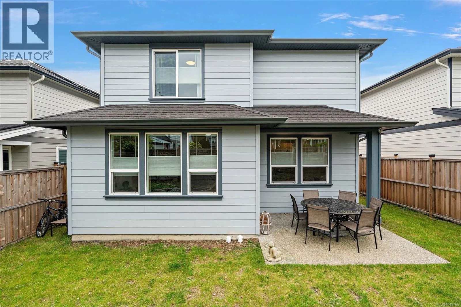 2274 Evelyn Lane