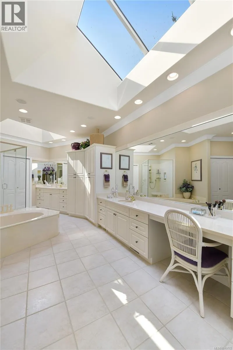 4532 Gordon Point Dr