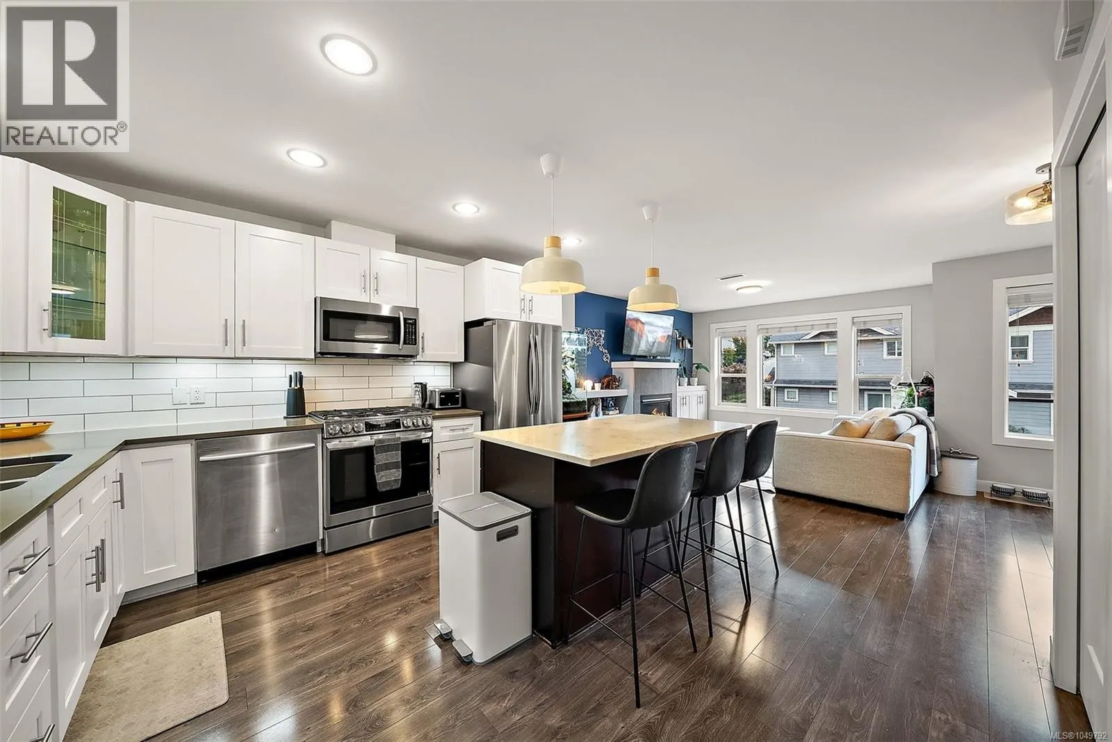 3346 Vision Way