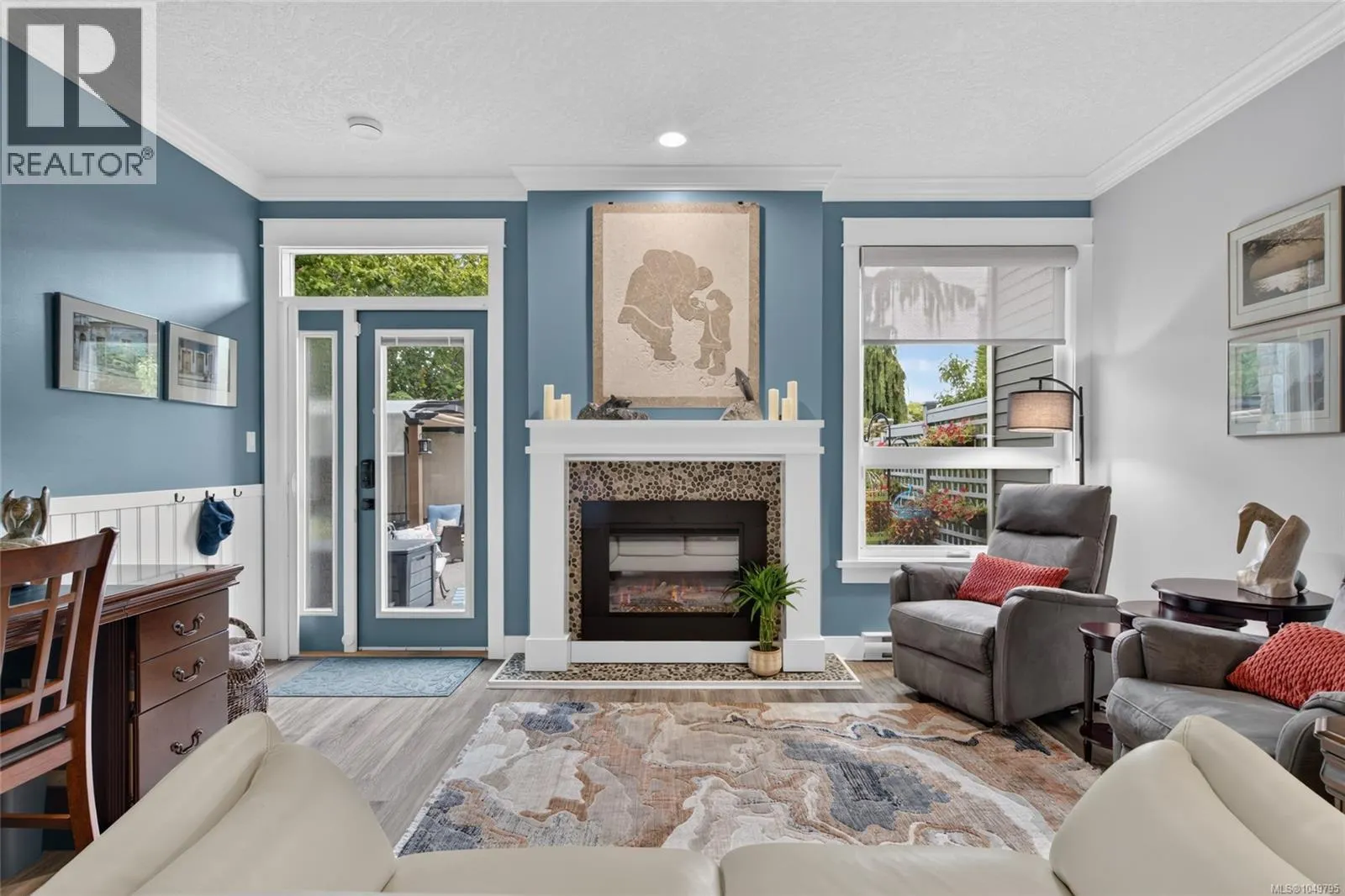2B 7250 West Saanich Rd
