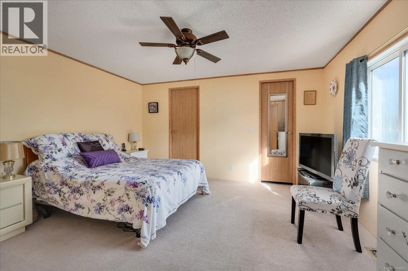 1839 Valley Oak Dr