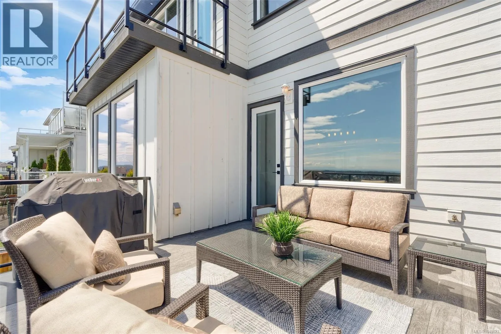2423 Azurite Cres