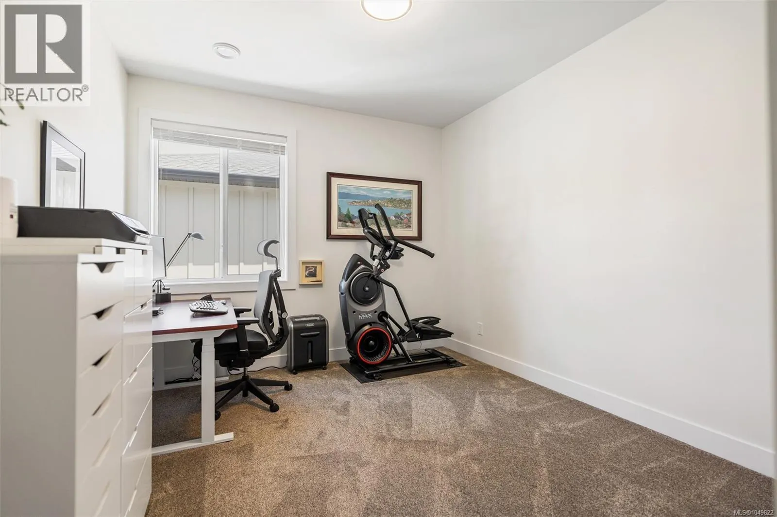 2423 Azurite Cres