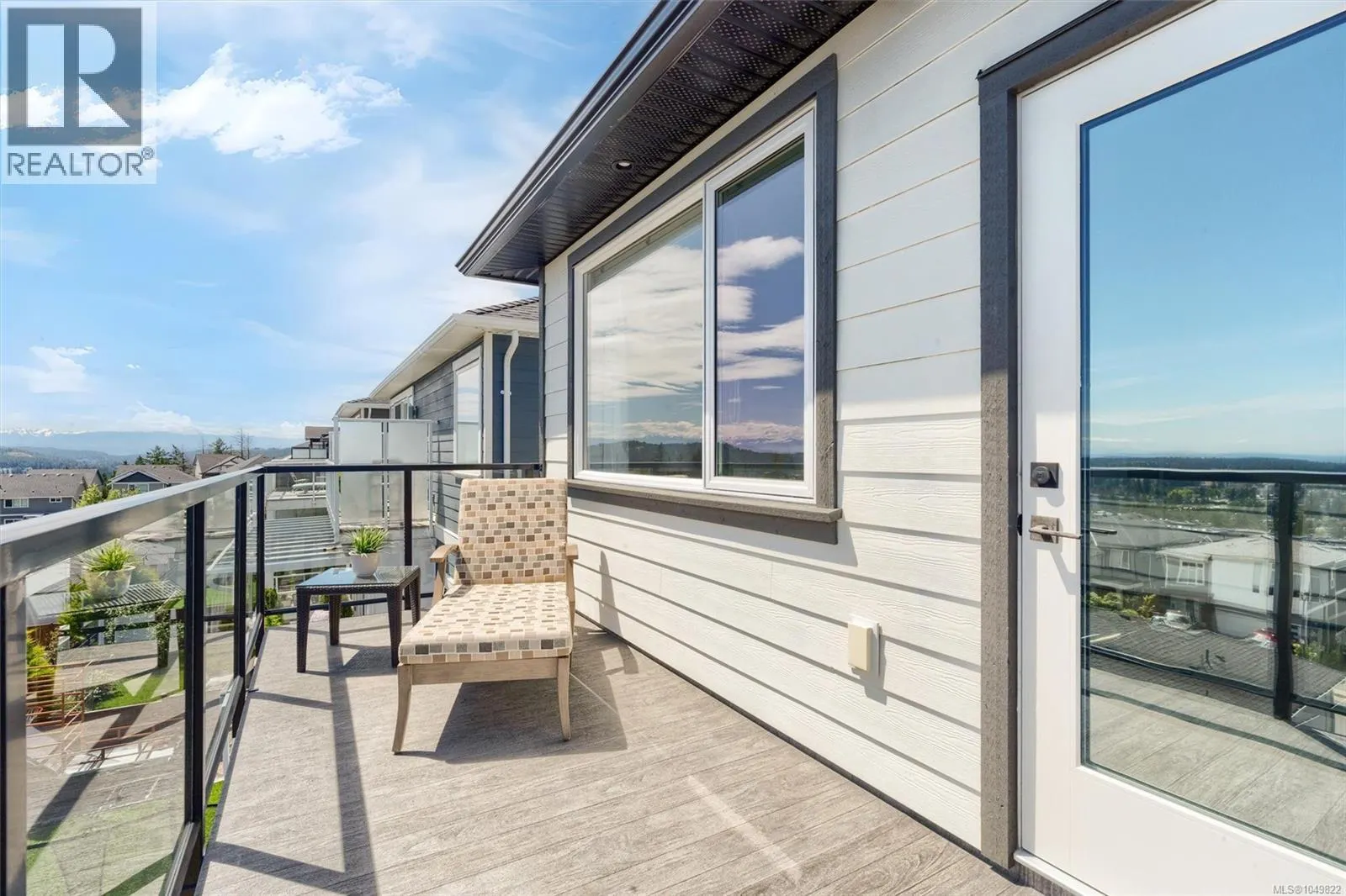 2423 Azurite Cres
