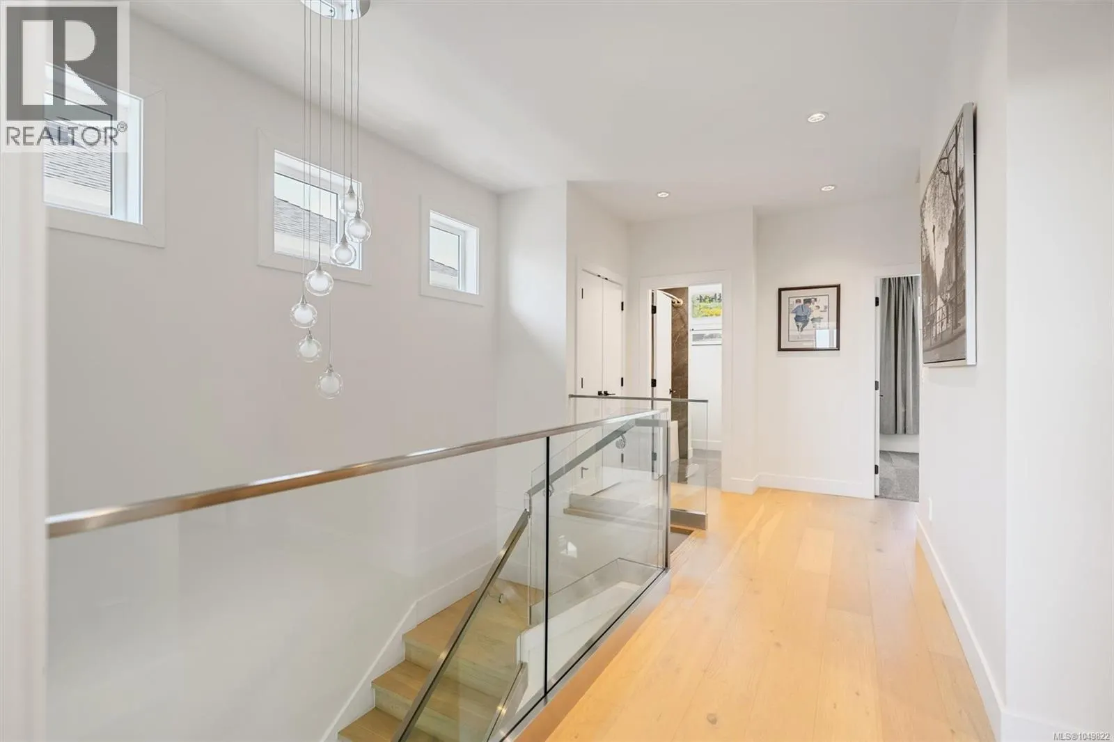 2423 Azurite Cres