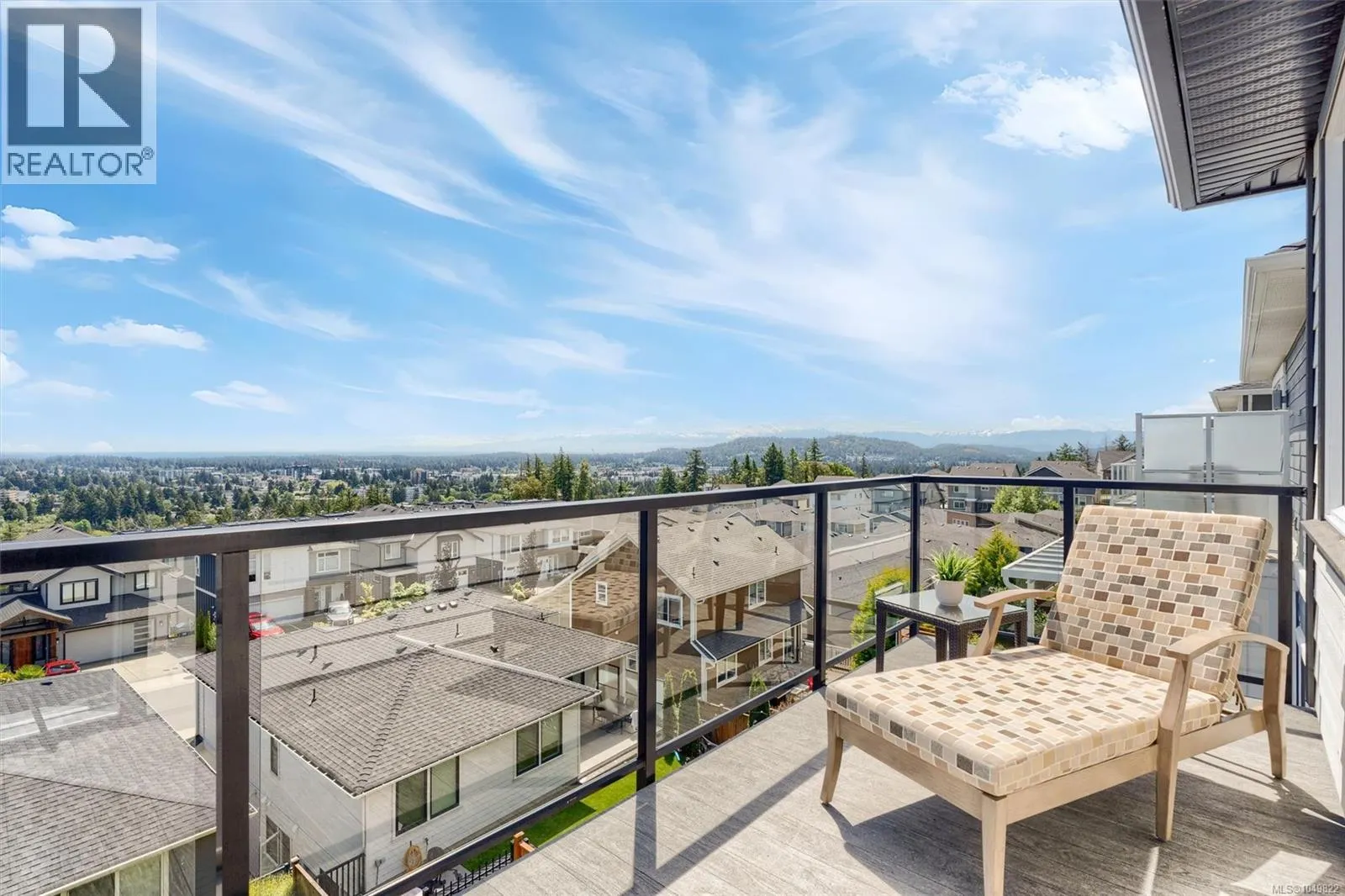 2423 Azurite Cres