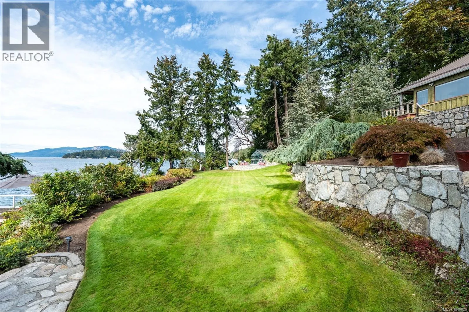 8530 & 8520 West Saanich Rd