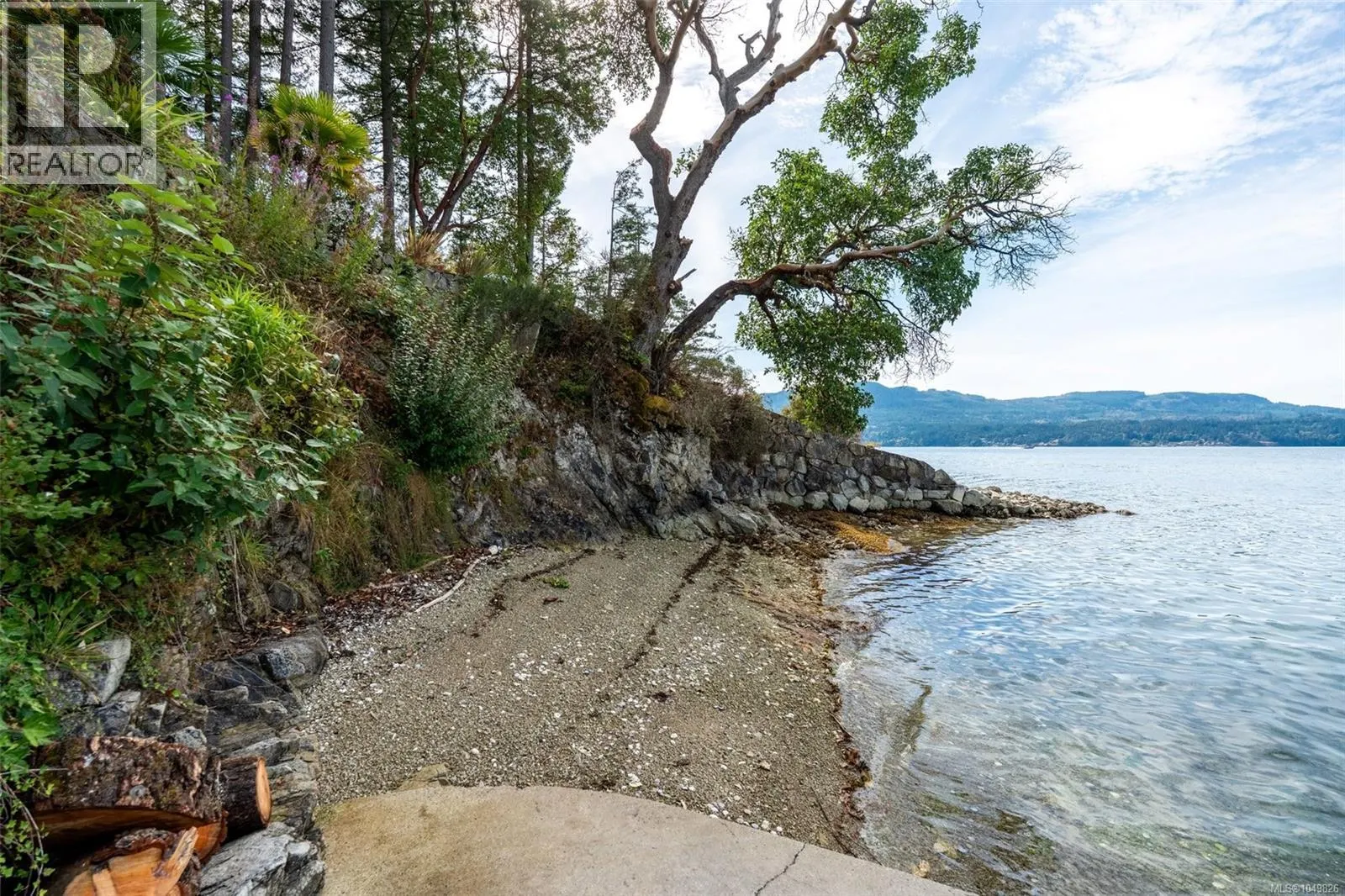8530 & 8520 West Saanich Rd