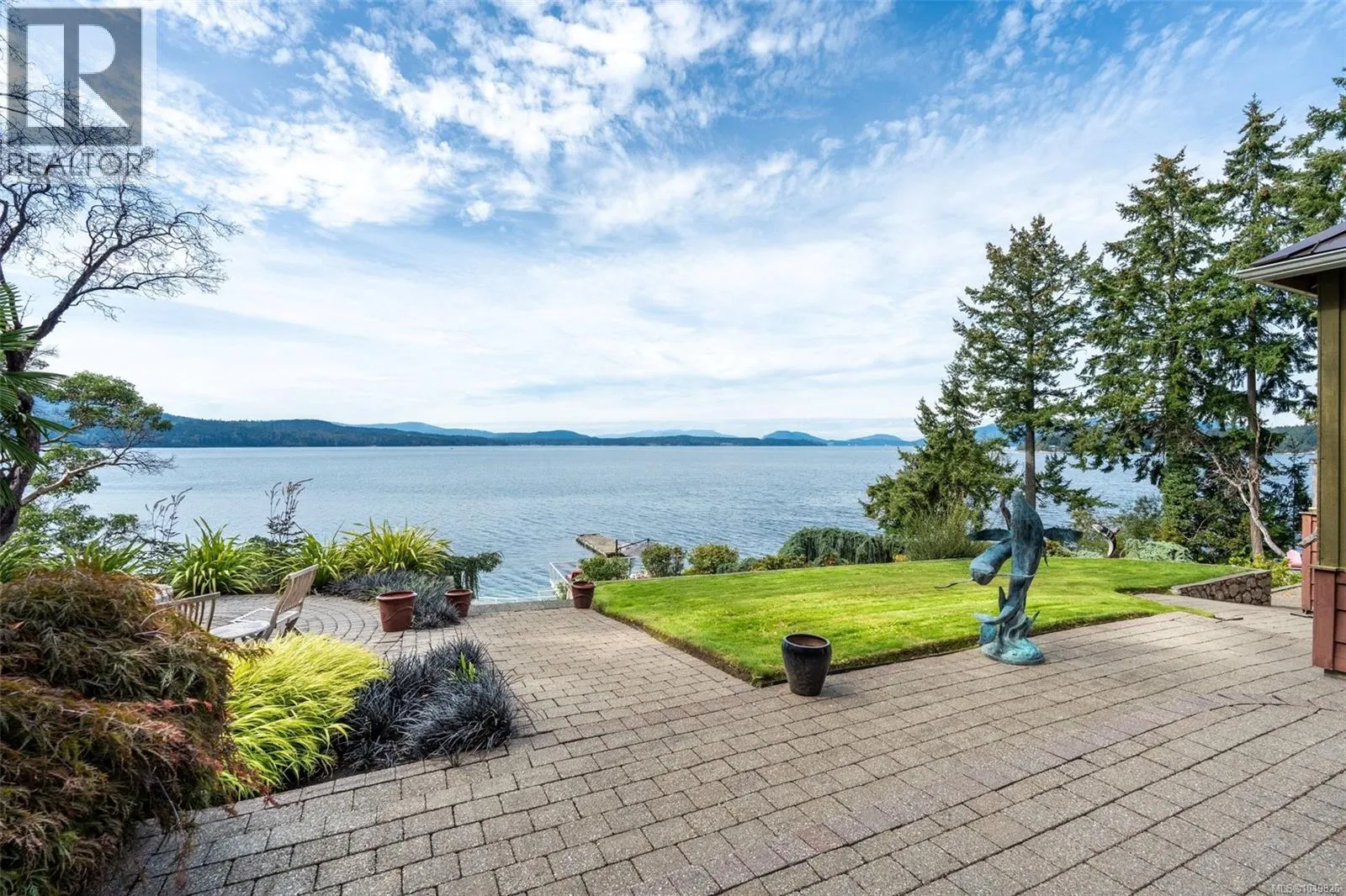 8530 & 8520 West Saanich Rd