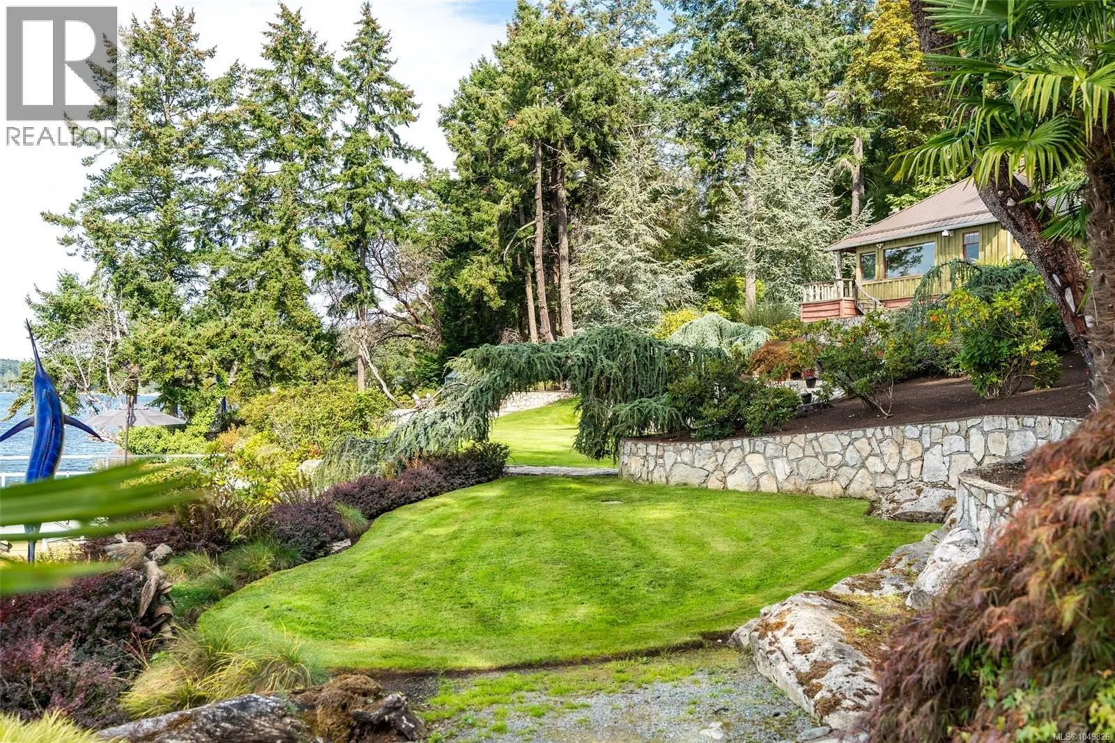 8530 & 8520 West Saanich Rd
