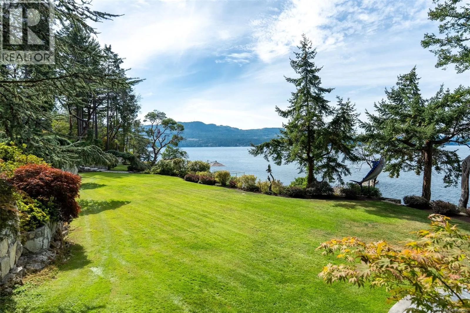 8530 & 8520 West Saanich Rd