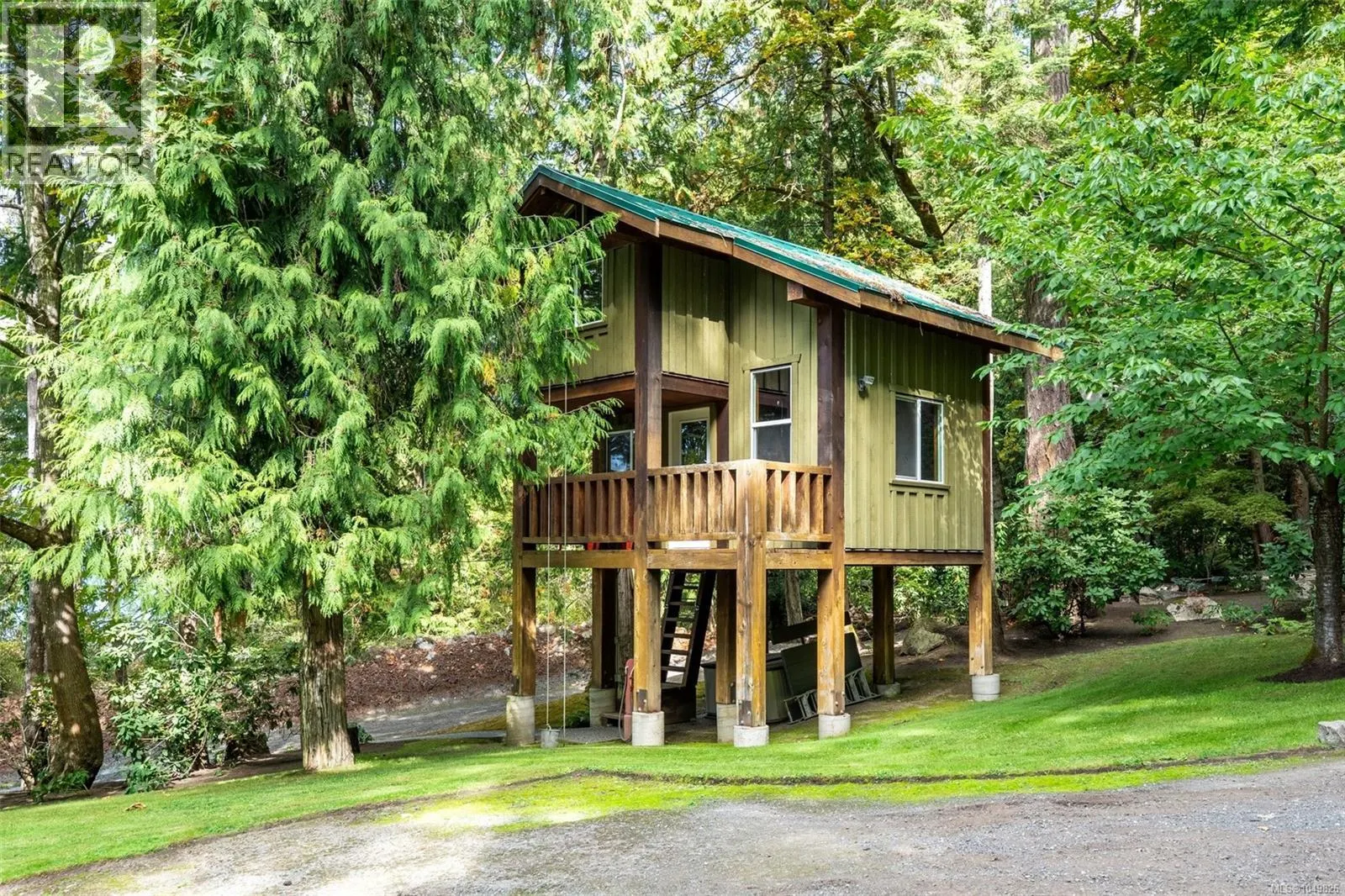 8530 & 8520 West Saanich Rd